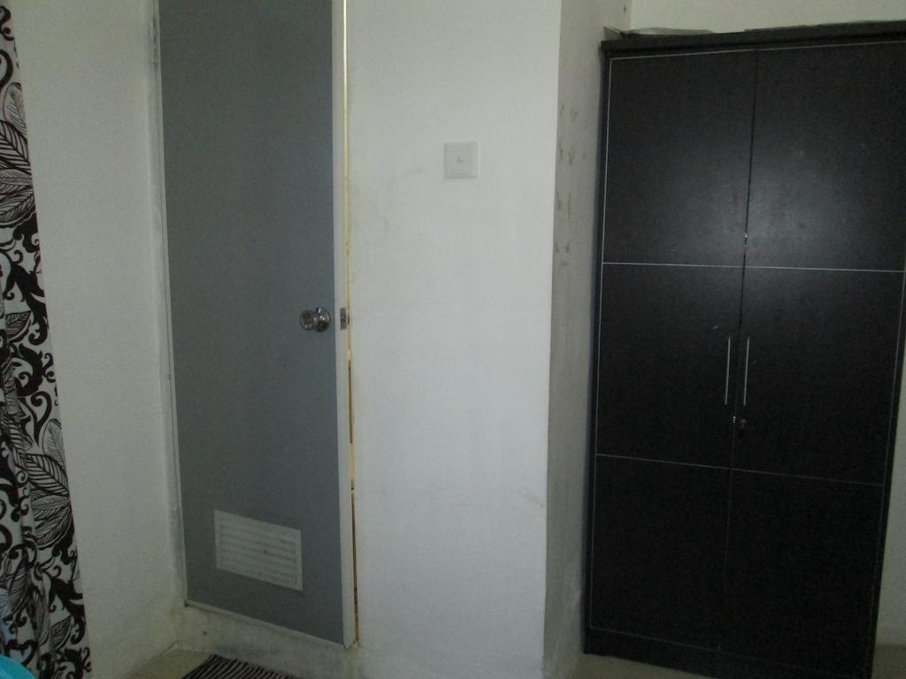 Sentosa 76 Guest House Balikpapan  Chambre photo