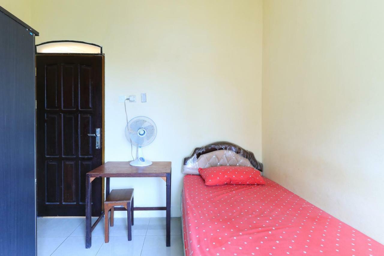 Sentosa 76 Guest House Balikpapan  Extérieur photo