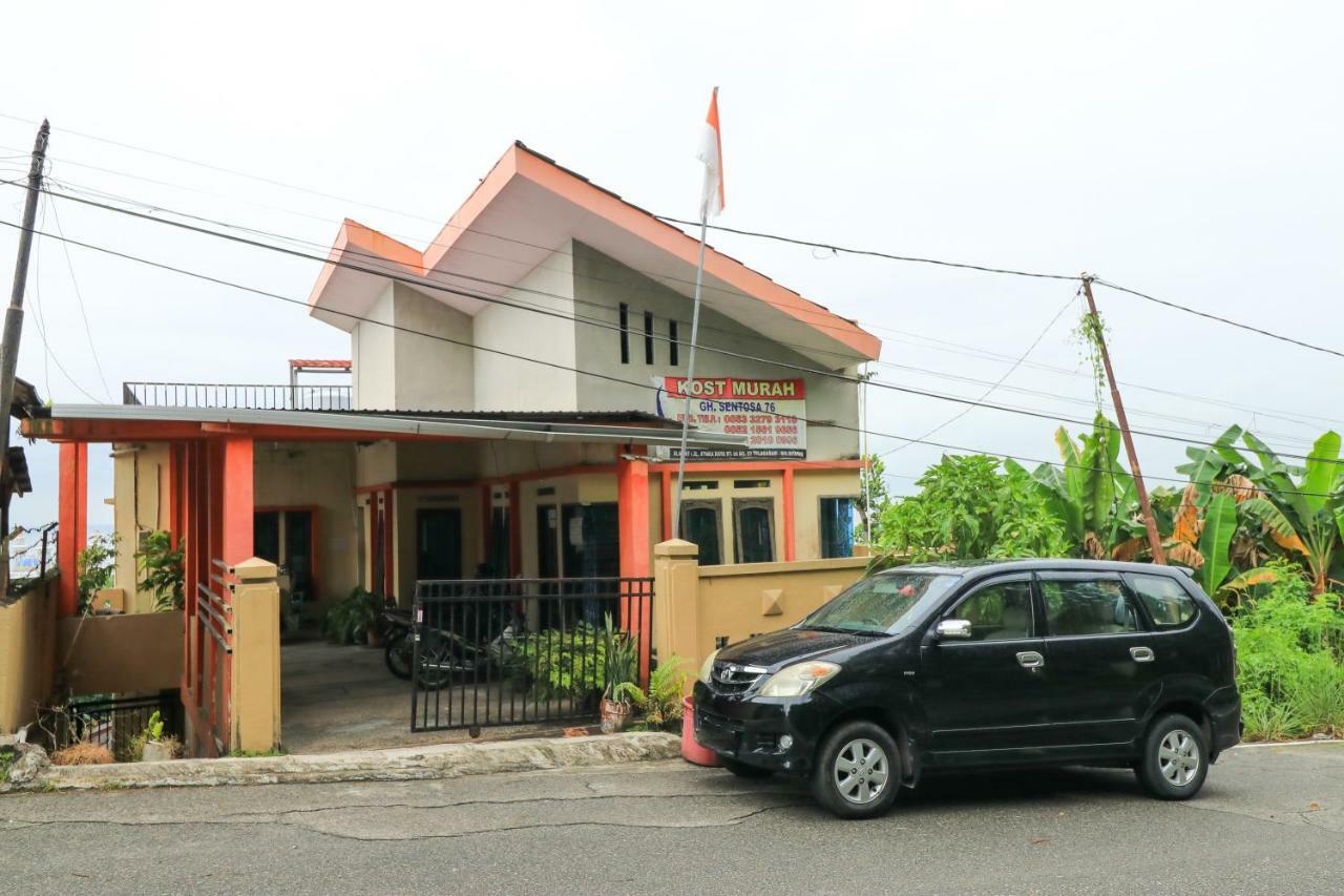 Sentosa 76 Guest House Balikpapan  Extérieur photo